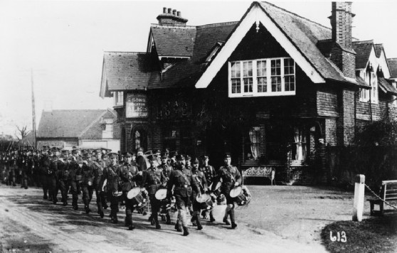 Soldiers marching past the Friar's Oak, 1914